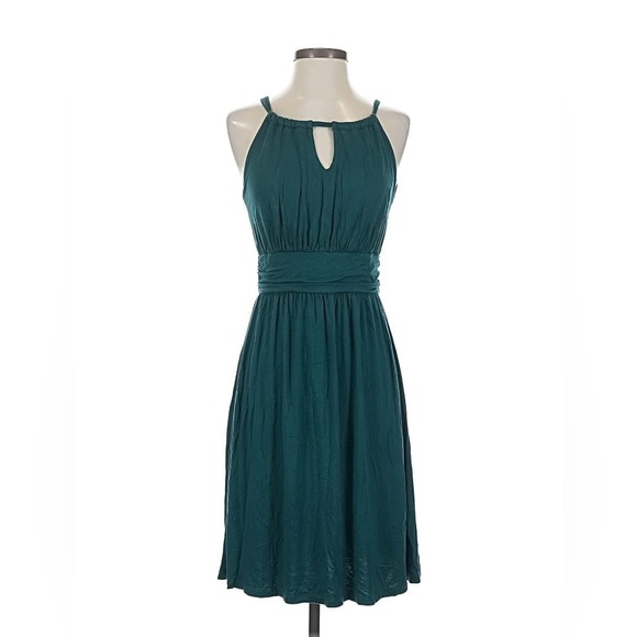 Kaileigh Dresses & Skirts - Kaileigh Teal Keyhole Midi Dress Dark green